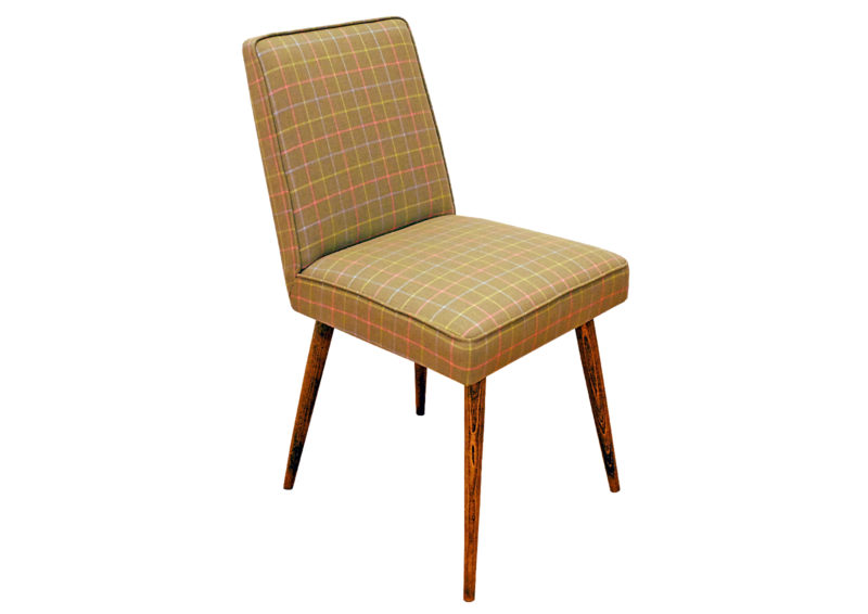 Krzesło PRL po rewitalizacji, typ A-6150 krzesło PRL po rewitalizacji