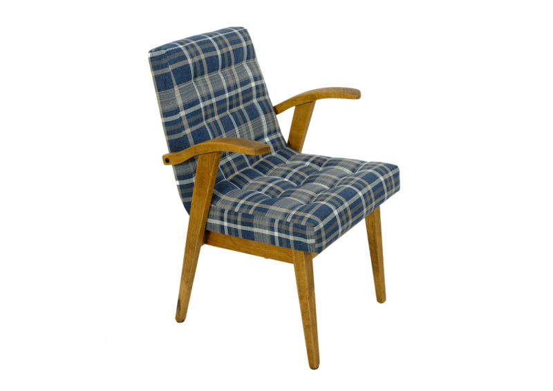 Armchair from the Polish People's Republic era, model 300-137b, designed by Mieczysław Puchała. Blue Jeans. armchair after renovation