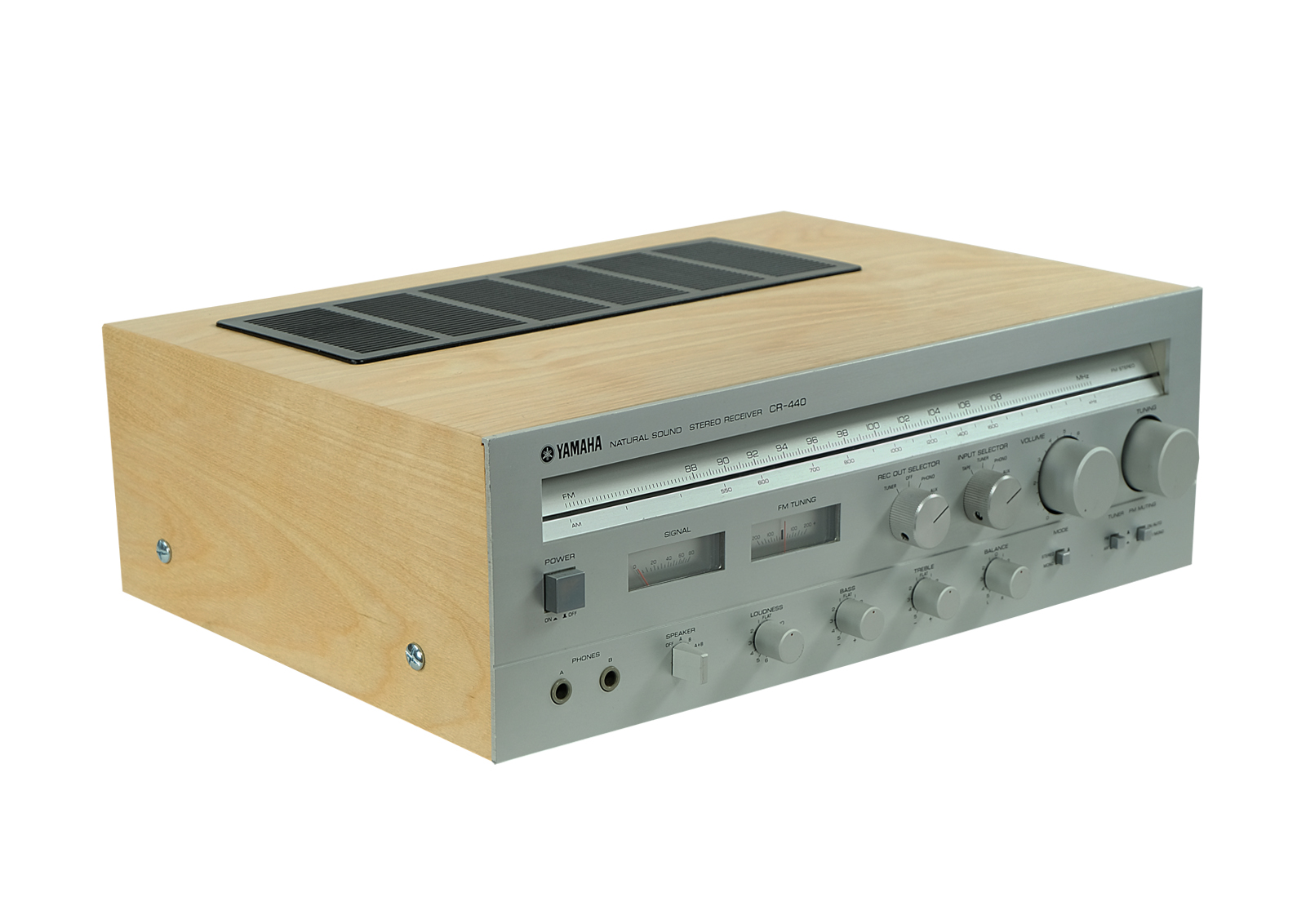 Yamaha CR 440 Stereo Receiver.