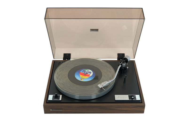 Kenwood KD 1033 turntable. Classic Vintage. Fully revitalized. Kenwood KD 1033 turntable