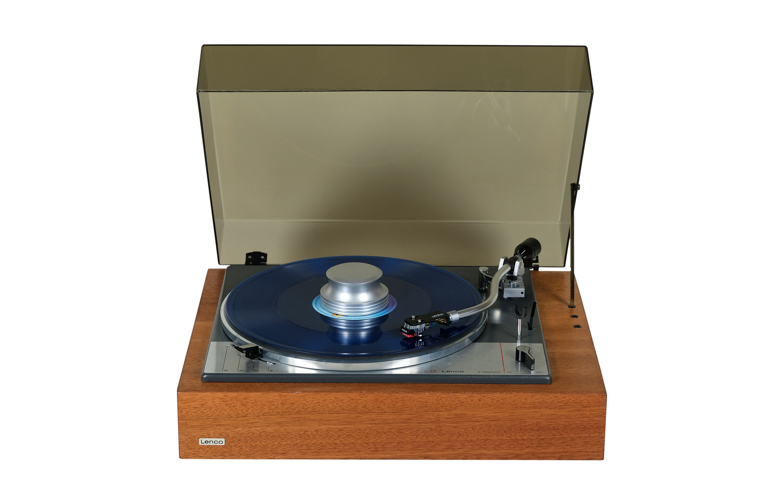 Lenco L75, Ortofon AS-212, Shure V 15 III, Shure VN 35 MR