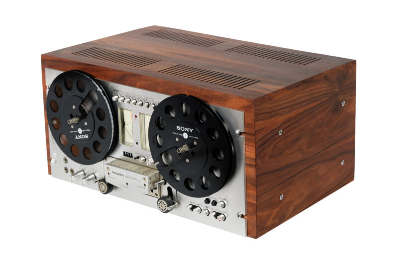 Pioneer RT 707 reel-to-reel tape recorder. Classic Vintage. Fully revitalized. Pioneer RT 707, audio vintage