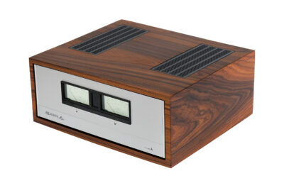 Pioneer M4a wood case exclusive. Palisander Santos.